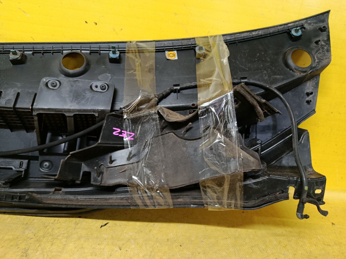 Решетка под лобовое стекло 74200-TM8A-0002-50 на Honda Insight ZE2 Фото 6