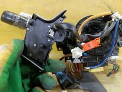Переключатель поворотов 89245-52030 на Toyota Voxy ZRR70G Фото 3