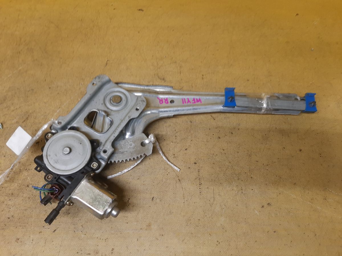 Стеклоподъемный механизм 82730-WD000, 82731-WD000 на Nissan Wingroad WFY11 Фото 1