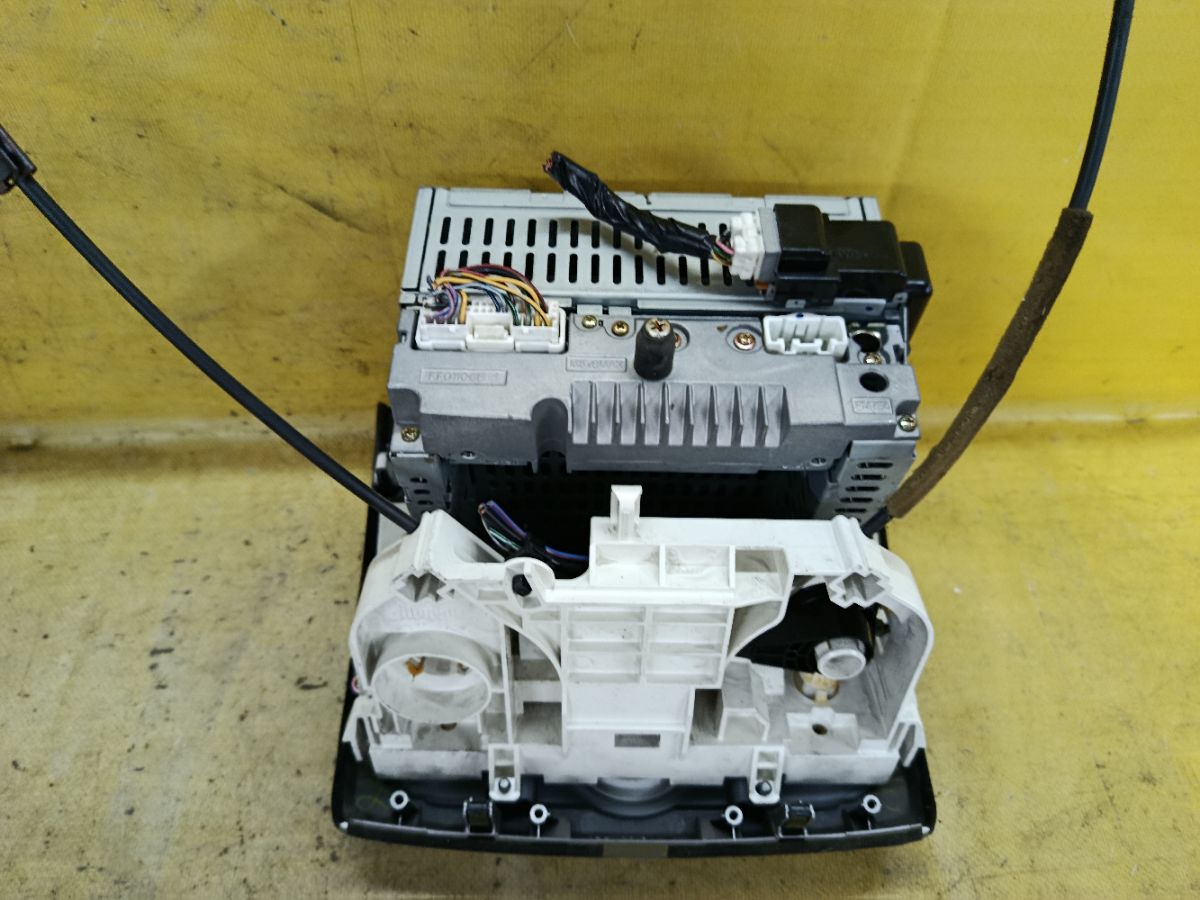 Блок управления климатконтроля D35366DSX на Mazda Demio DY3W ZJ-VE Фото 3
