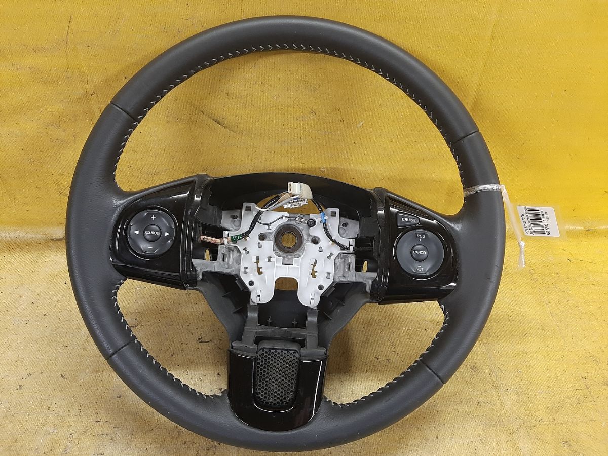 Руль на Honda N-Wgn JH1 Фото 1