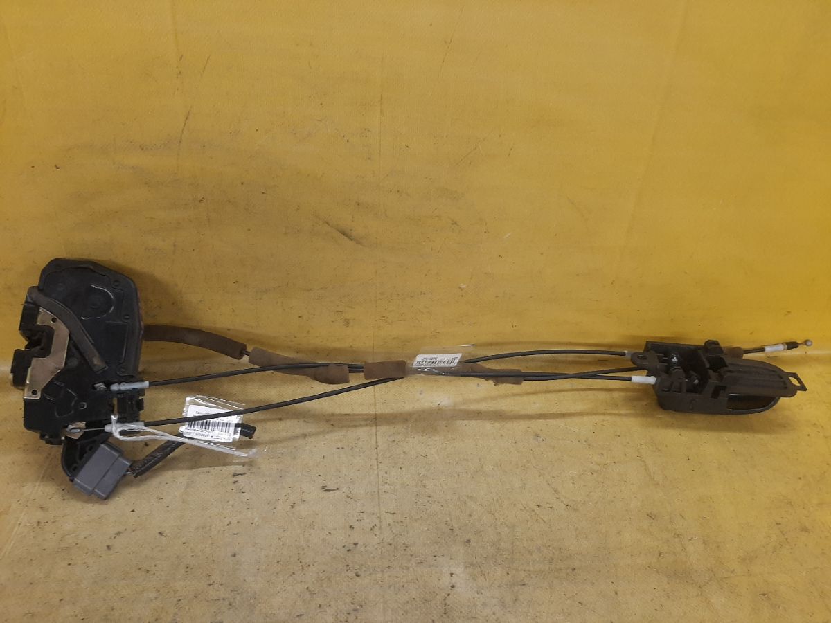 Замок двери на Nissan Note E11 Фото 1