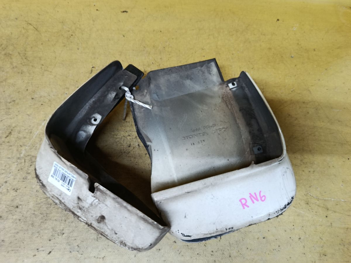 Брызговик на Honda Stream RN6 Фото 4