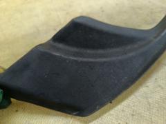 Решетка под лобовое стекло 53867-52150 на Toyota Aqua NHP10 Фото 2