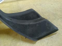 Решетка под лобовое стекло 53866-52100 на Toyota Aqua NHP10 Фото 2