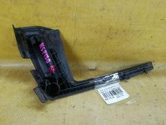 Решетка под лобовое стекло на Toyota Vitz NSP130 53866-52090, Переднее Правое расположение