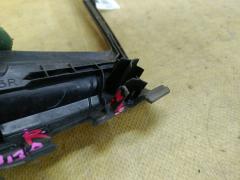 Решетка под лобовое стекло 53866-52090 на Toyota Vitz NSP130 Фото 4