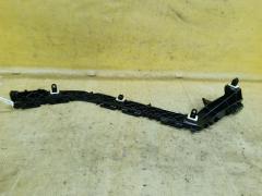 Крепление бампера 52156-60080 на Toyota Land Cruiser Prado TRJ150W Фото 2