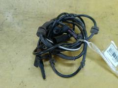 Датчик ABS на Nissan Note E11 HR15DE 47910-ED000, Переднее расположение