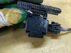Сонар на Toyota Noah ZRR80G 89341-33220