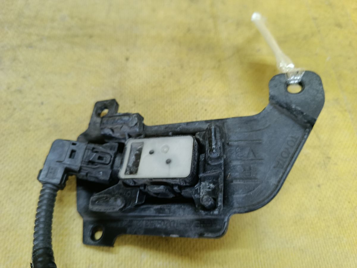 Сонар 89341-33220 на Toyota Noah ZRR80G Фото 2