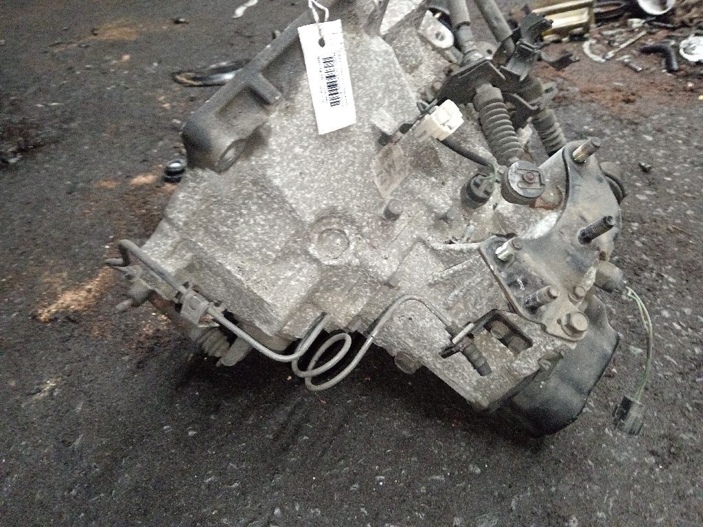 КПП механическая на Mazda Familia S-Wagon BJ5W ZL-DE Фото 3