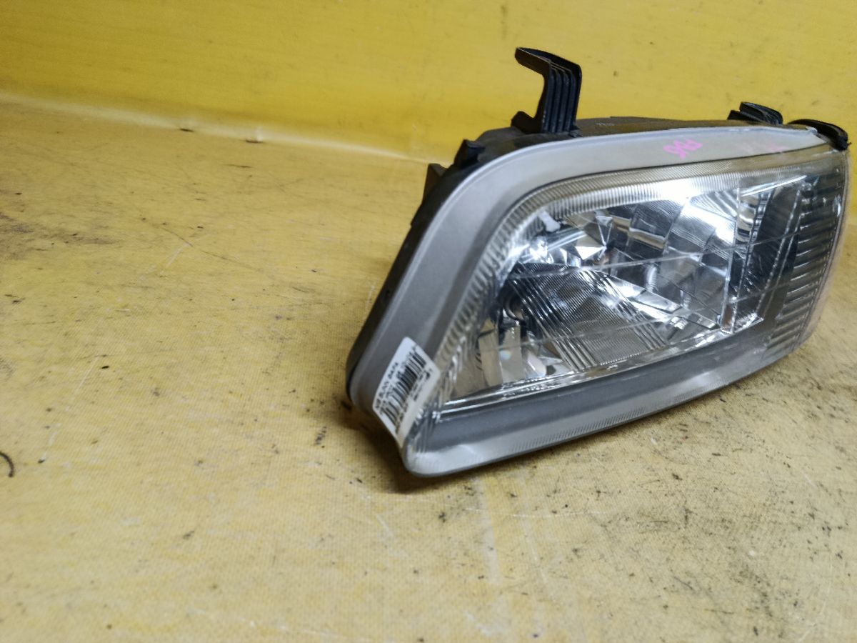 Фара 1602 1602 на Nissan Sunny FB15 Фото 3