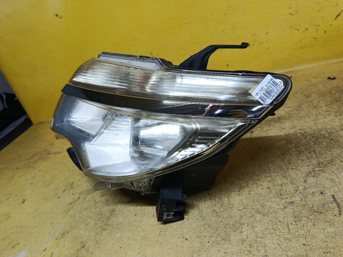 Фара 100-23683 100-23683 на Nissan Serena HFC26 Фото 3