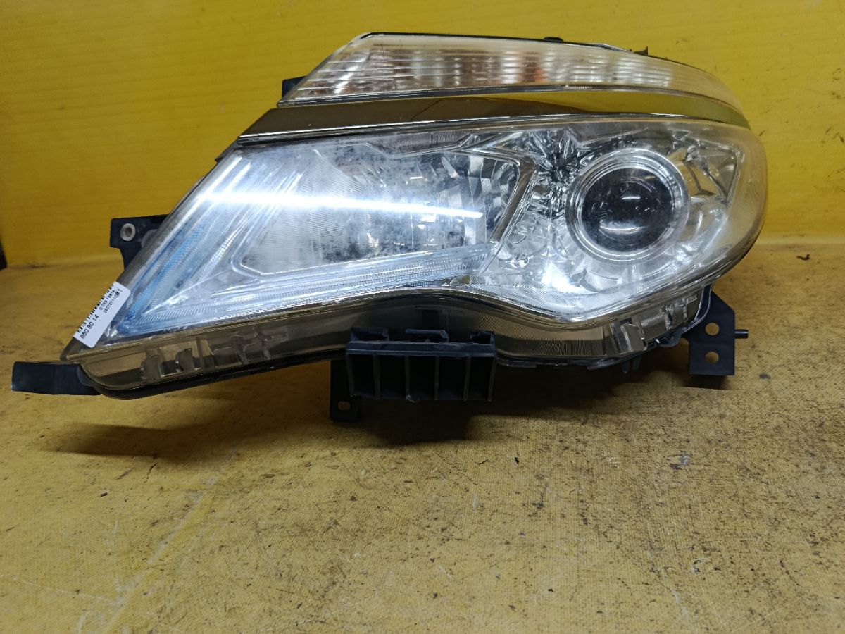 Фара 100-23683 100-23683 на Nissan Serena HFC26 Фото 4