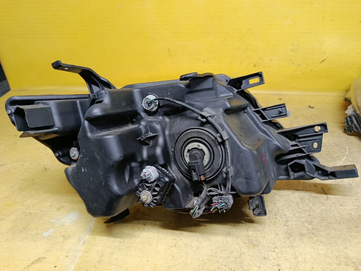 Фара 100-23683 100-23683 на Nissan Serena HFC26 Фото 6