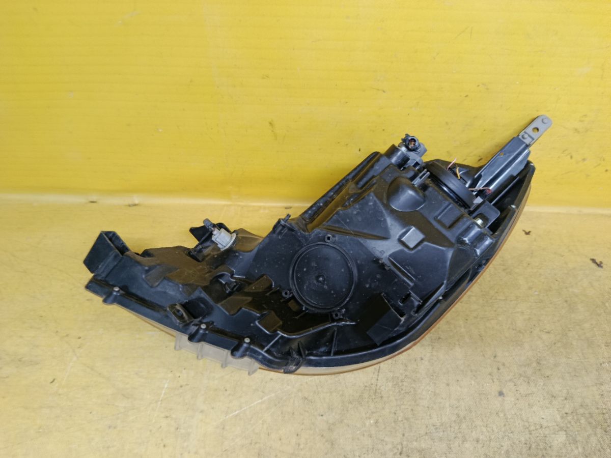 Фара H005 H005 на Nissan Note E11 Фото 6