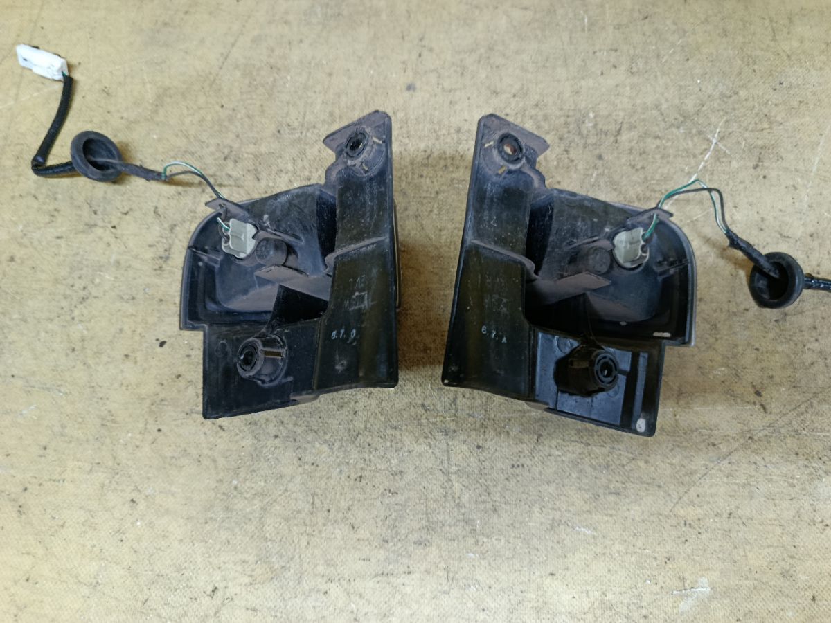 Стоп D005 D005 на Nissan Elgrand ME51 Фото 3