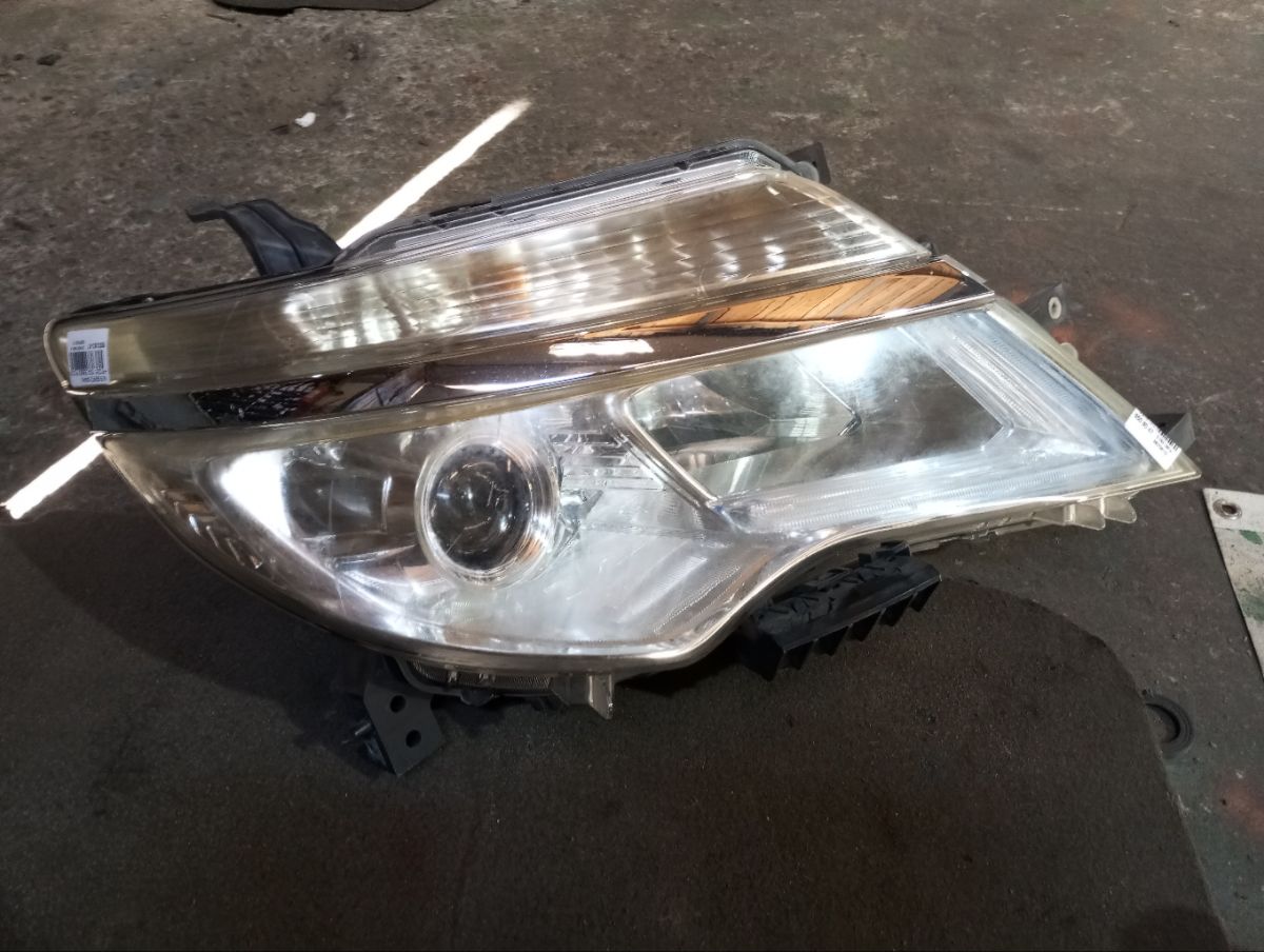 Фара 100-23683 100-23683 на Nissan Serena HFC26 Фото 8