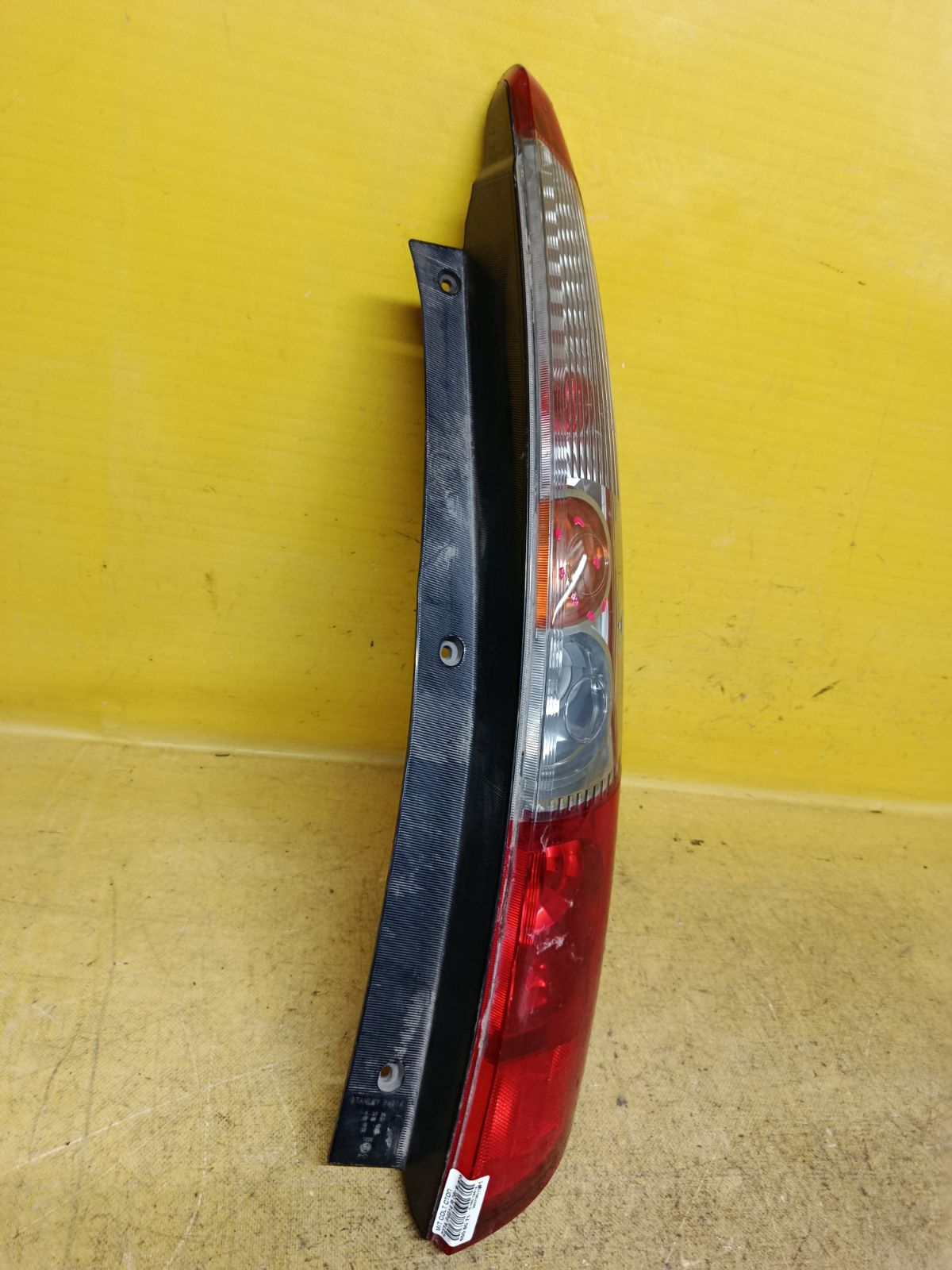 Стоп P4914 P4914 на Mitsubishi Colt Z27A Фото 2