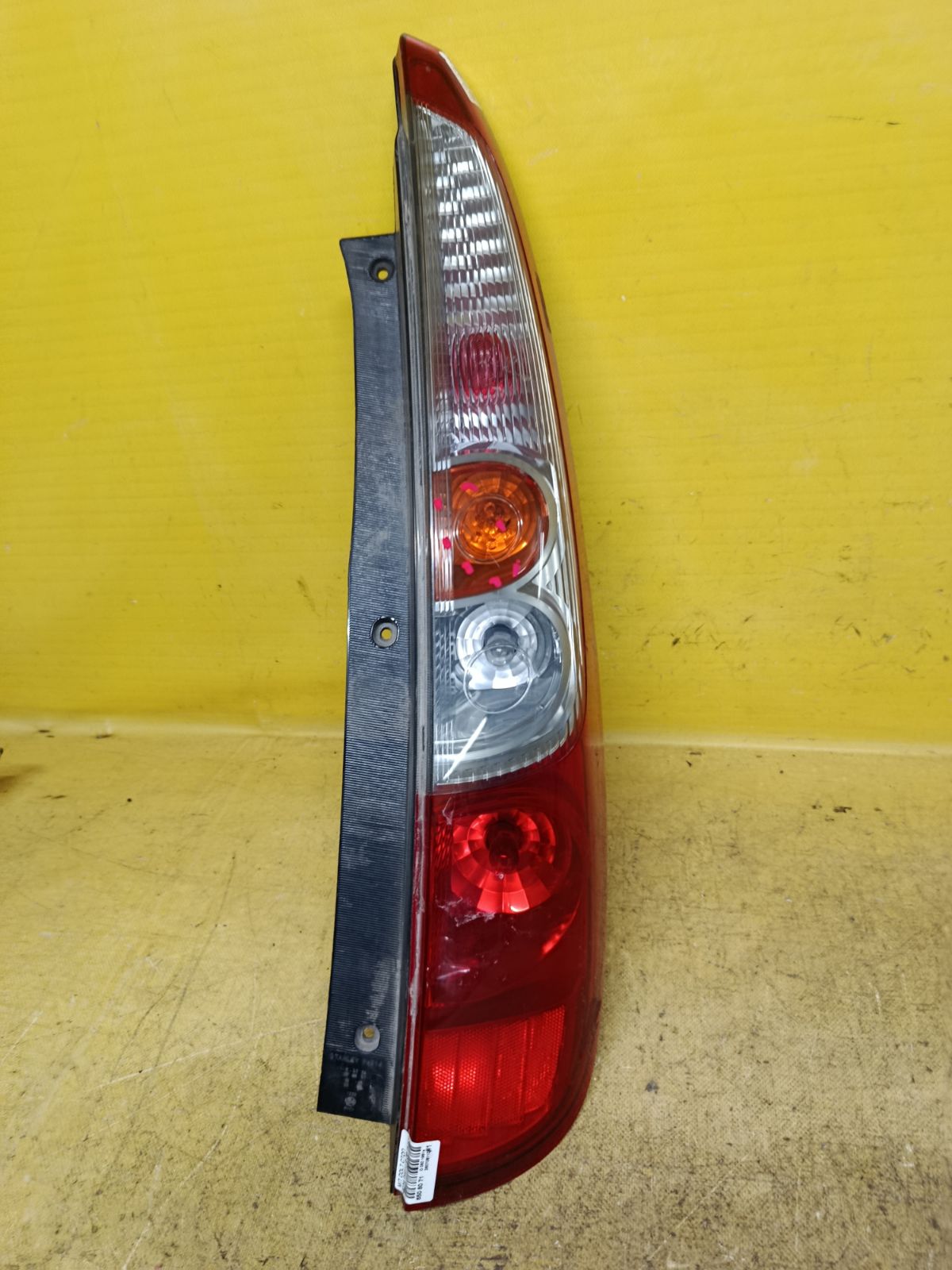 Стоп P4914 P4914 на Mitsubishi Colt Z27A Фото 1