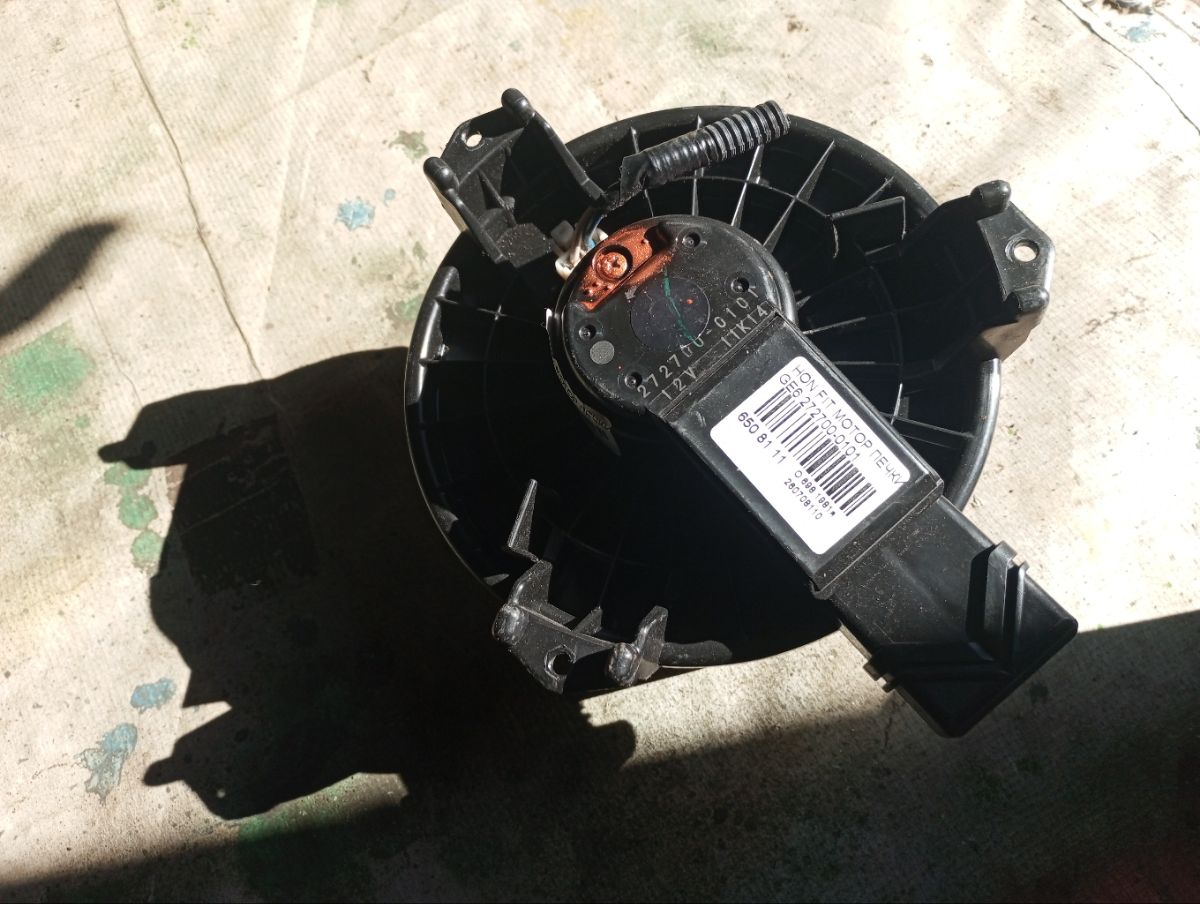 Мотор печки 79310-TF0-003 на Honda Fit GE6 Фото 4