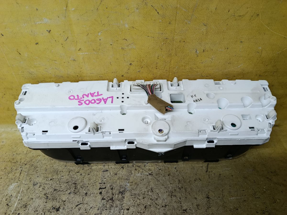 Спидометр на Daihatsu Tanto LA600S KF-VE Фото 2