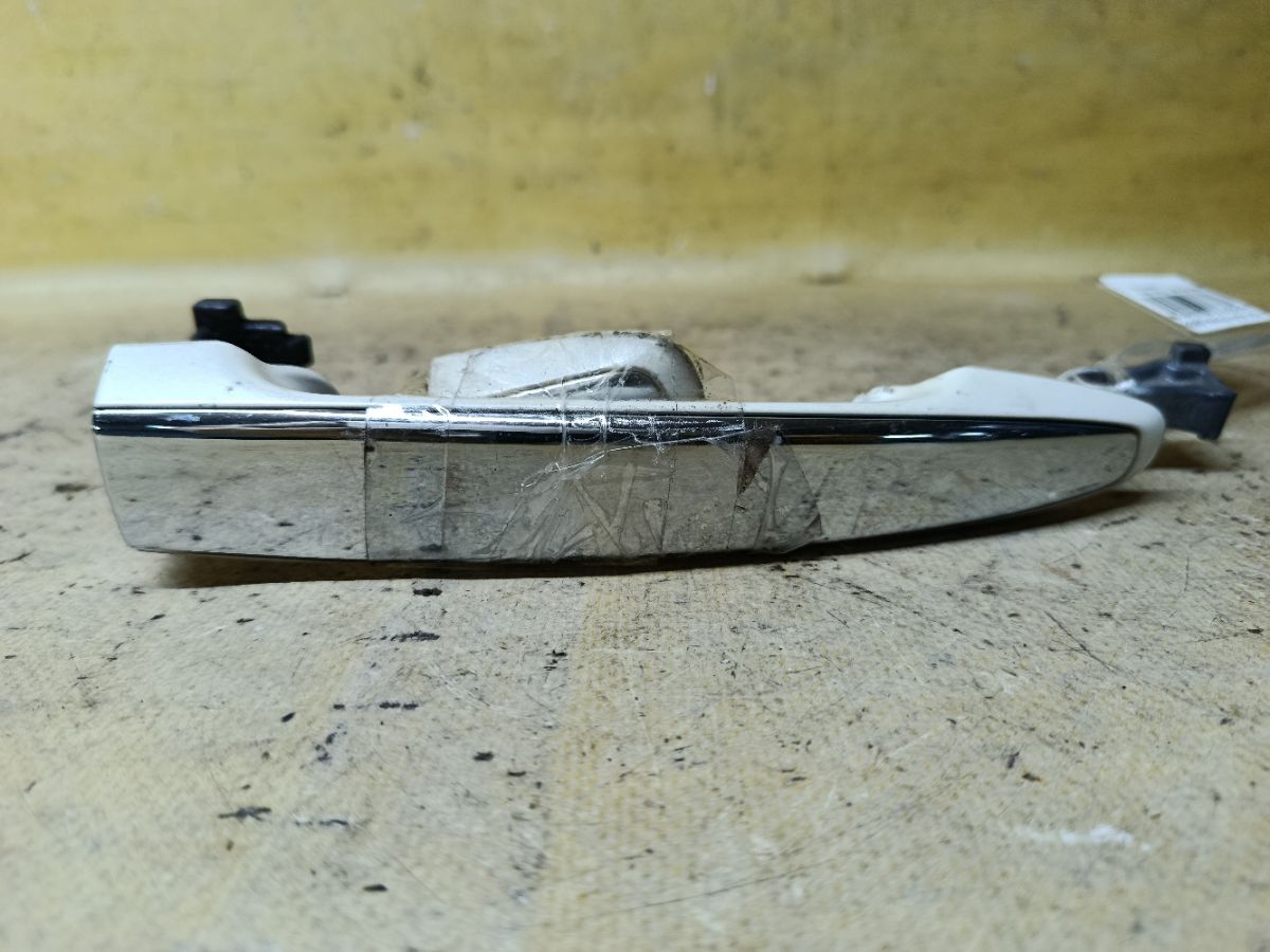 Ручка двери на Toyota Alphard ANH20W Фото 1
