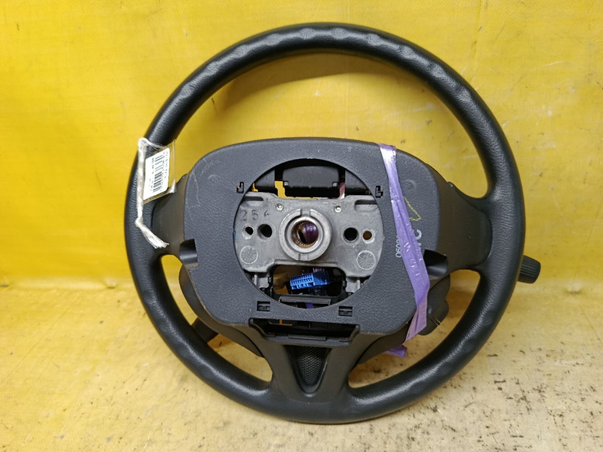 Руль на Honda Stream RN6 Фото 3