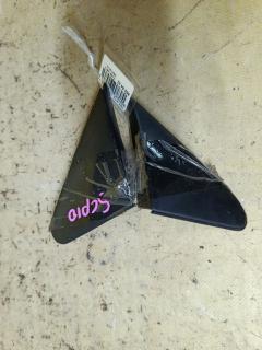 Накладка на крыло на Toyota Vitz SCP10 60117-52010  60118-52010, Переднее расположение