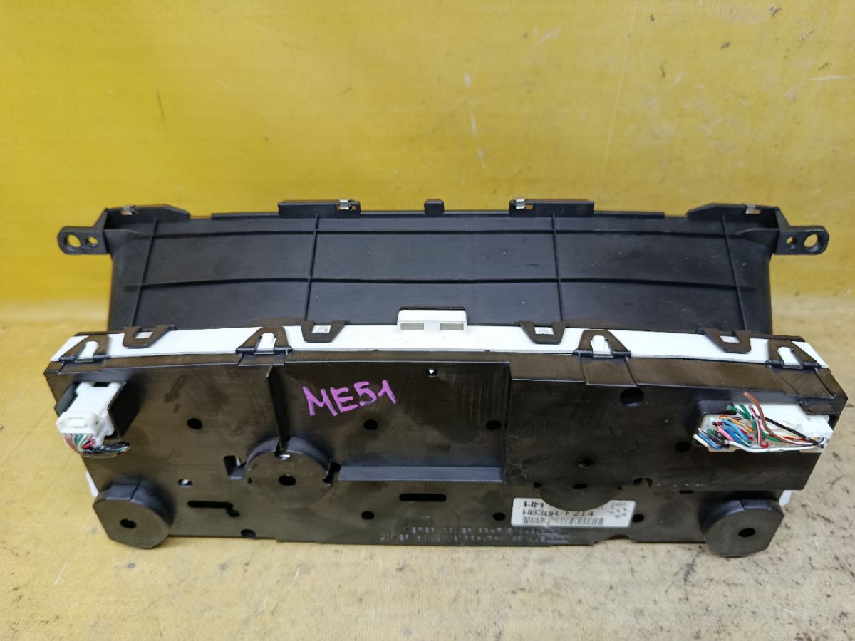 Спидометр на Nissan Elgrand ME51 VQ25DE Фото 3