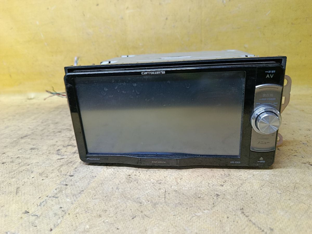 Автомагнитофон PIONEER AVIC-RW33 на Toyota Фото 1