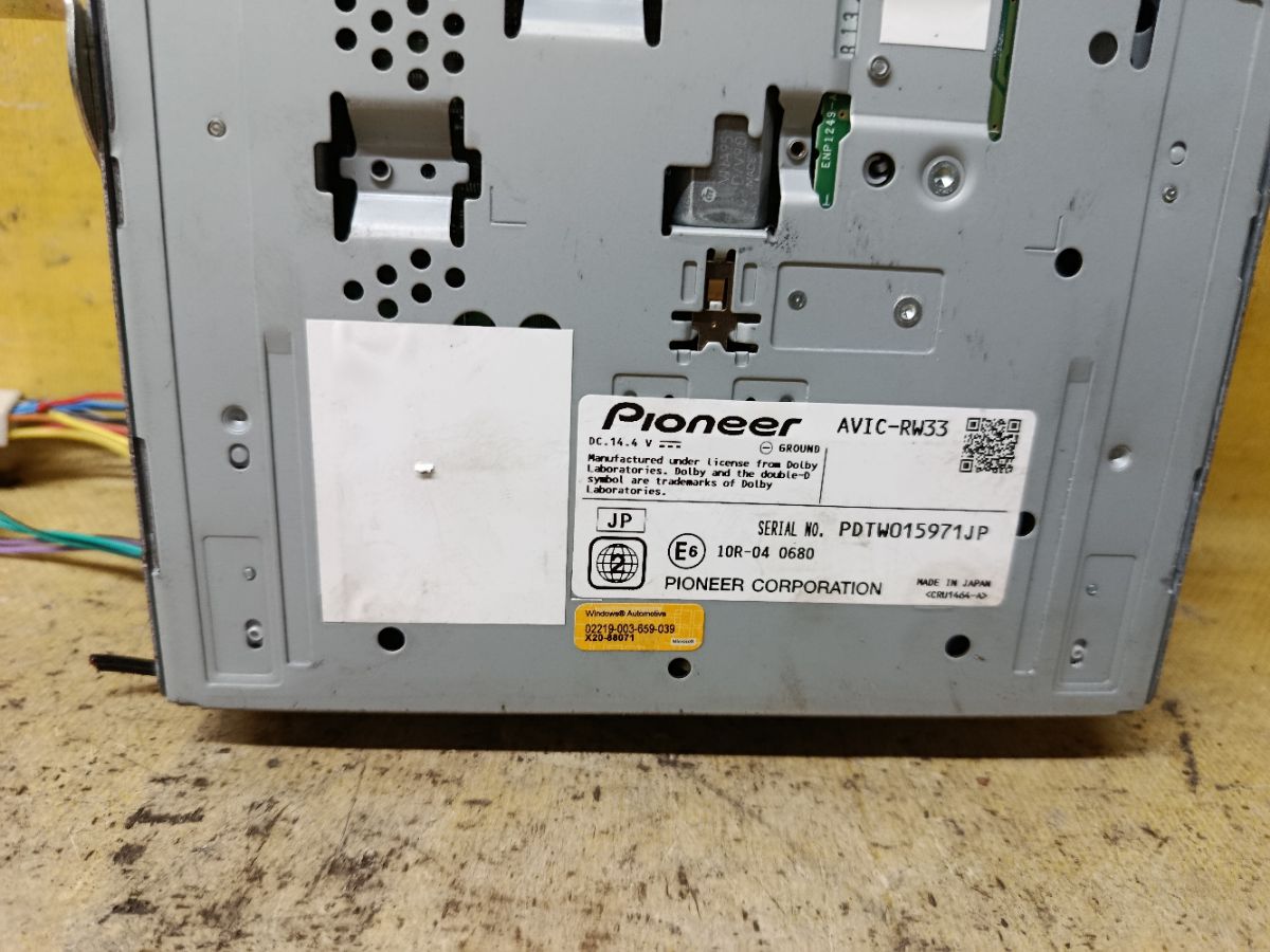 Автомагнитофон PIONEER AVIC-RW33 на Toyota Фото 2