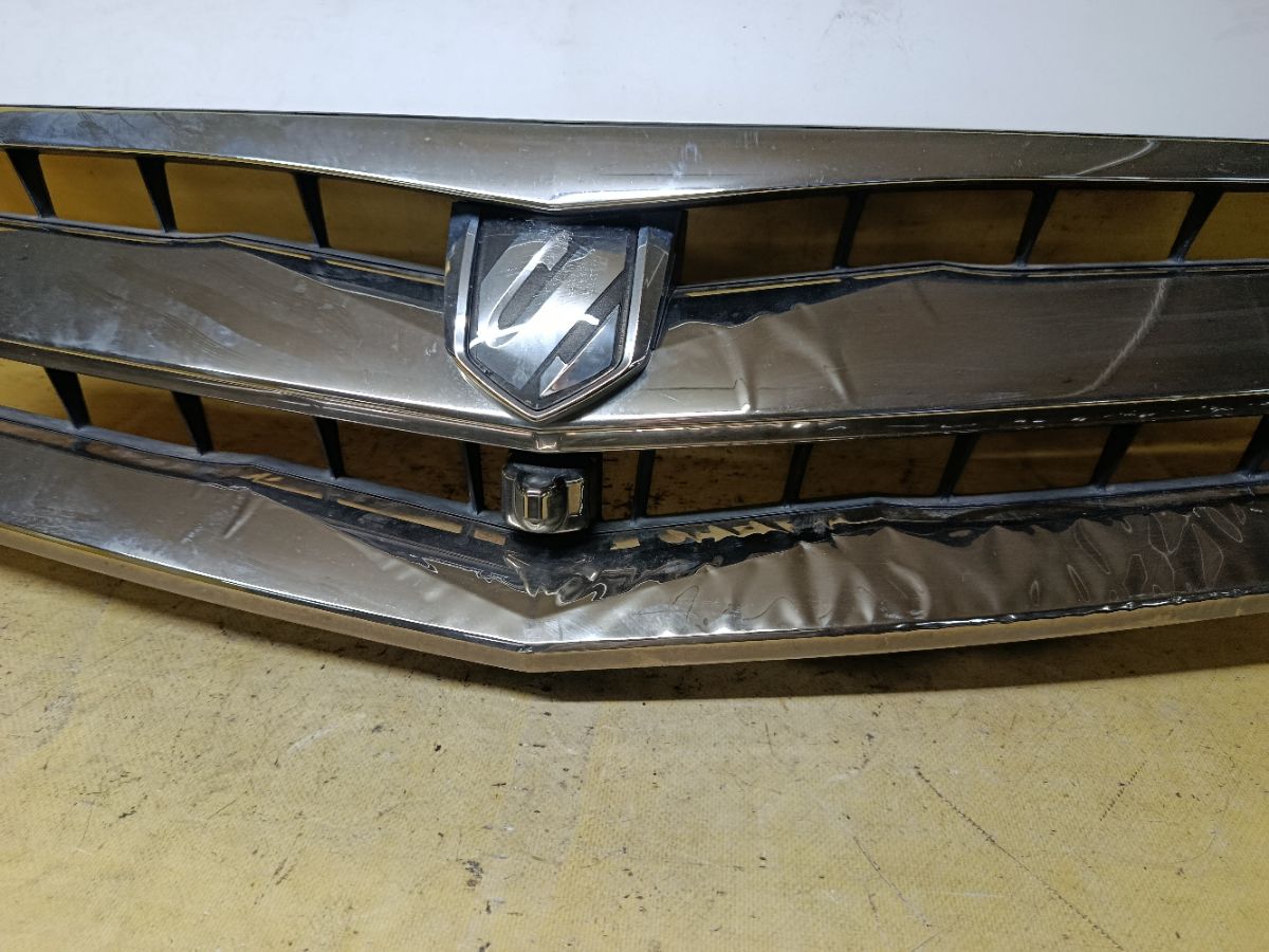 Решетка радиатора 53101-58110, 86790-58080 на Toyota Alphard Hybrid ATH10W Фото 2