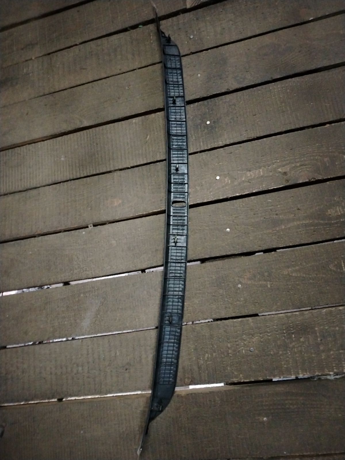 Обшивка багажника 58387-22020 на Toyota Mark Ii GX90 Фото 3