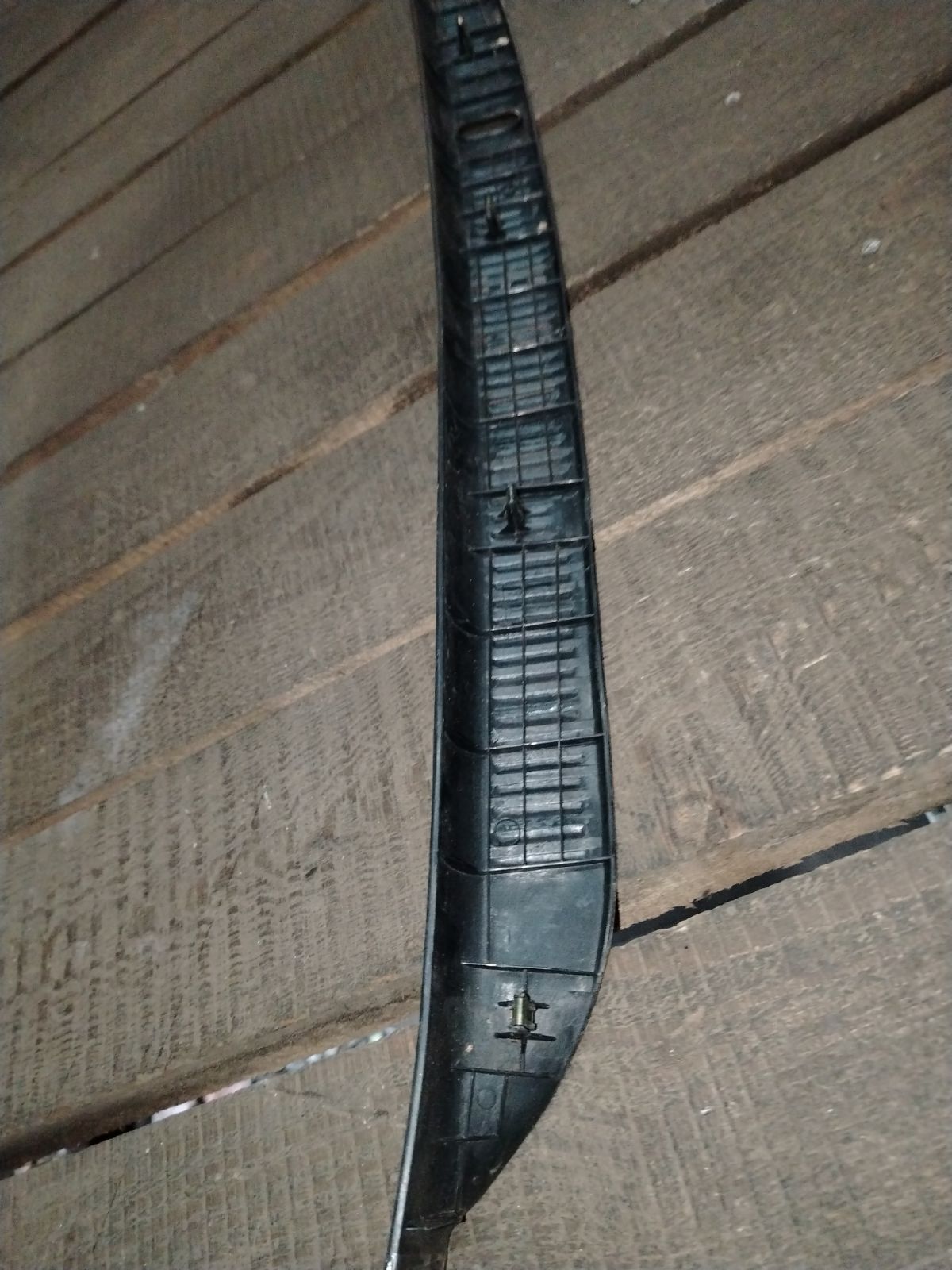 Обшивка багажника 58387-22020 на Toyota Mark Ii GX90 Фото 4