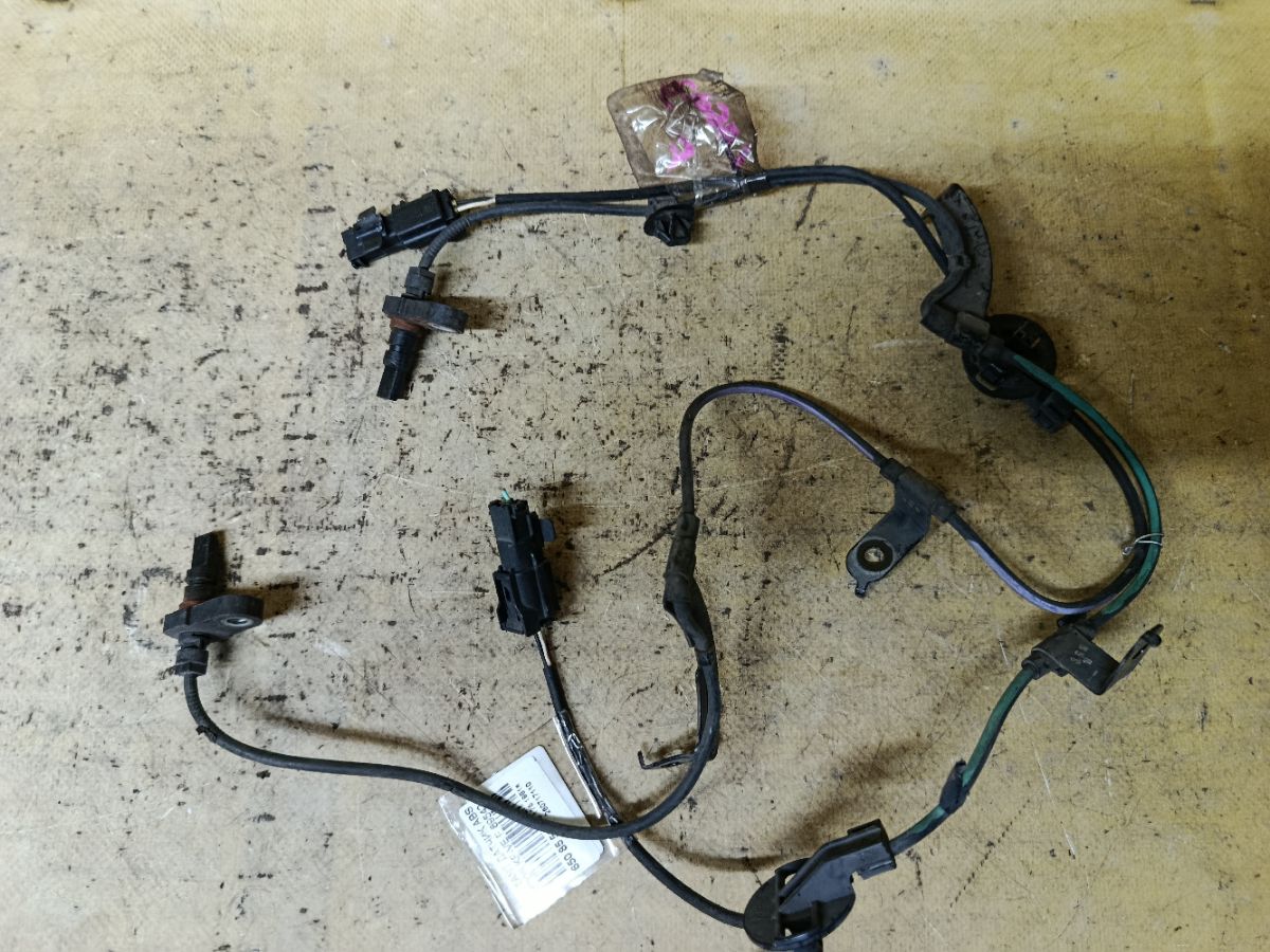 Датчик ABS 89542-B2080, 89543-B2080 на Daihatsu Tanto LA600S KF-VE Фото 1