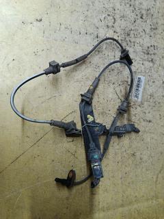 Датчик ABS на Honda Stepwgn RK1 R20A, Переднее расположение