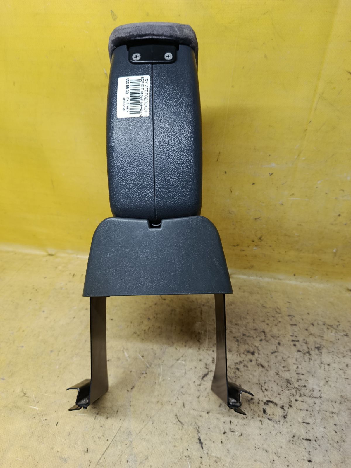 Подлокотник на Toyota Vitz SCP10 Фото 4