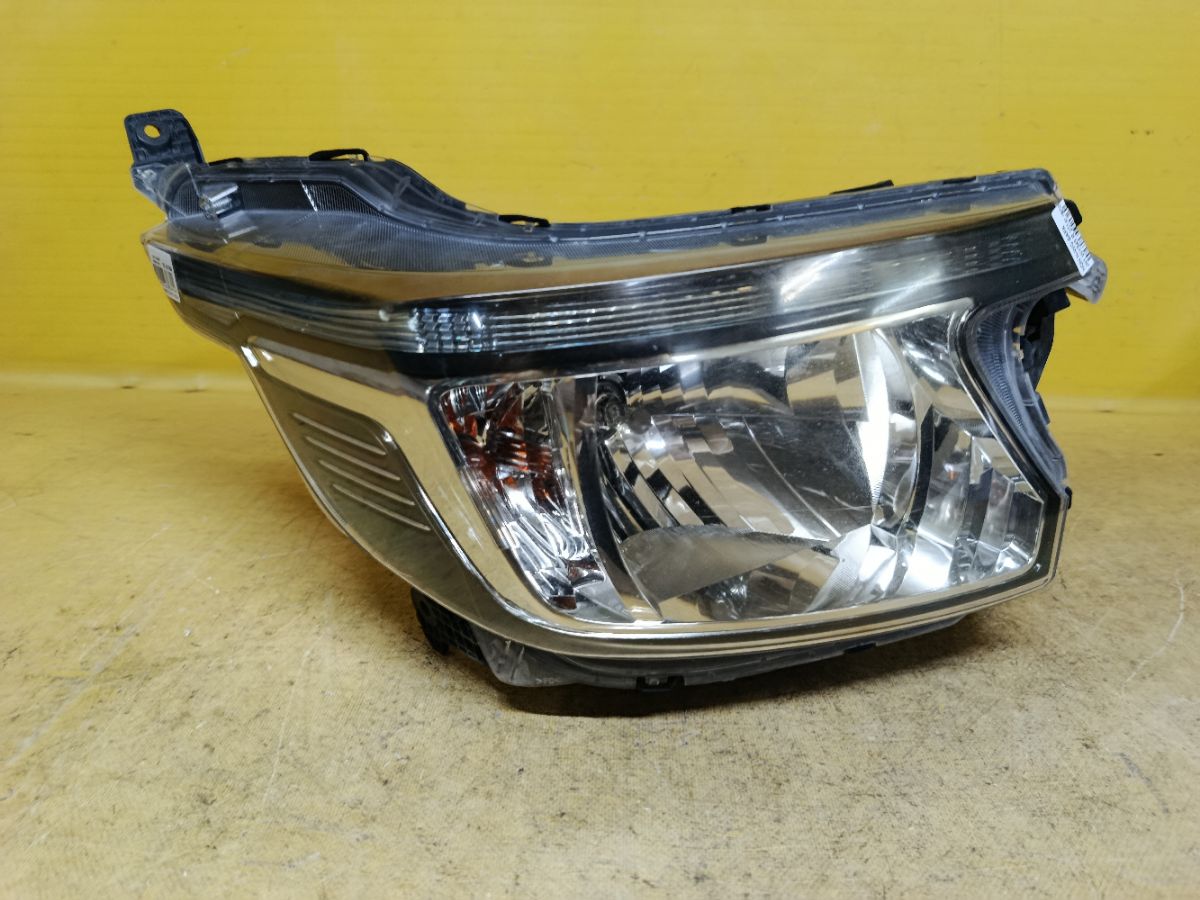 Фара W1343 W1343 на Honda N-Wgn JH1 Фото 1