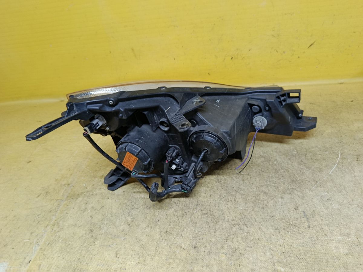 Фара 1778 1778 на Nissan Wingroad Y12 Фото 4