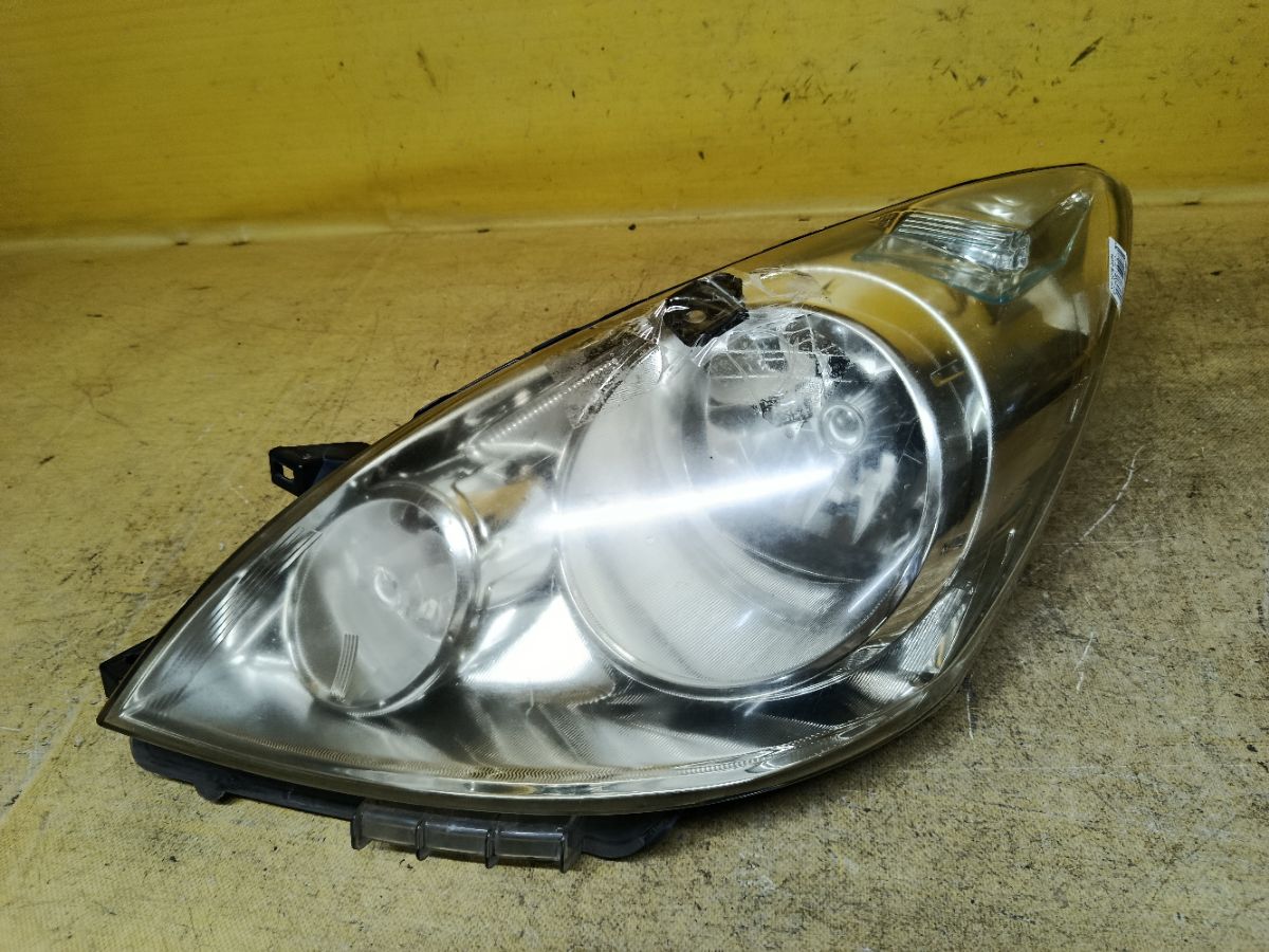 Фара H005 H005 на Nissan Note E11 Фото 1