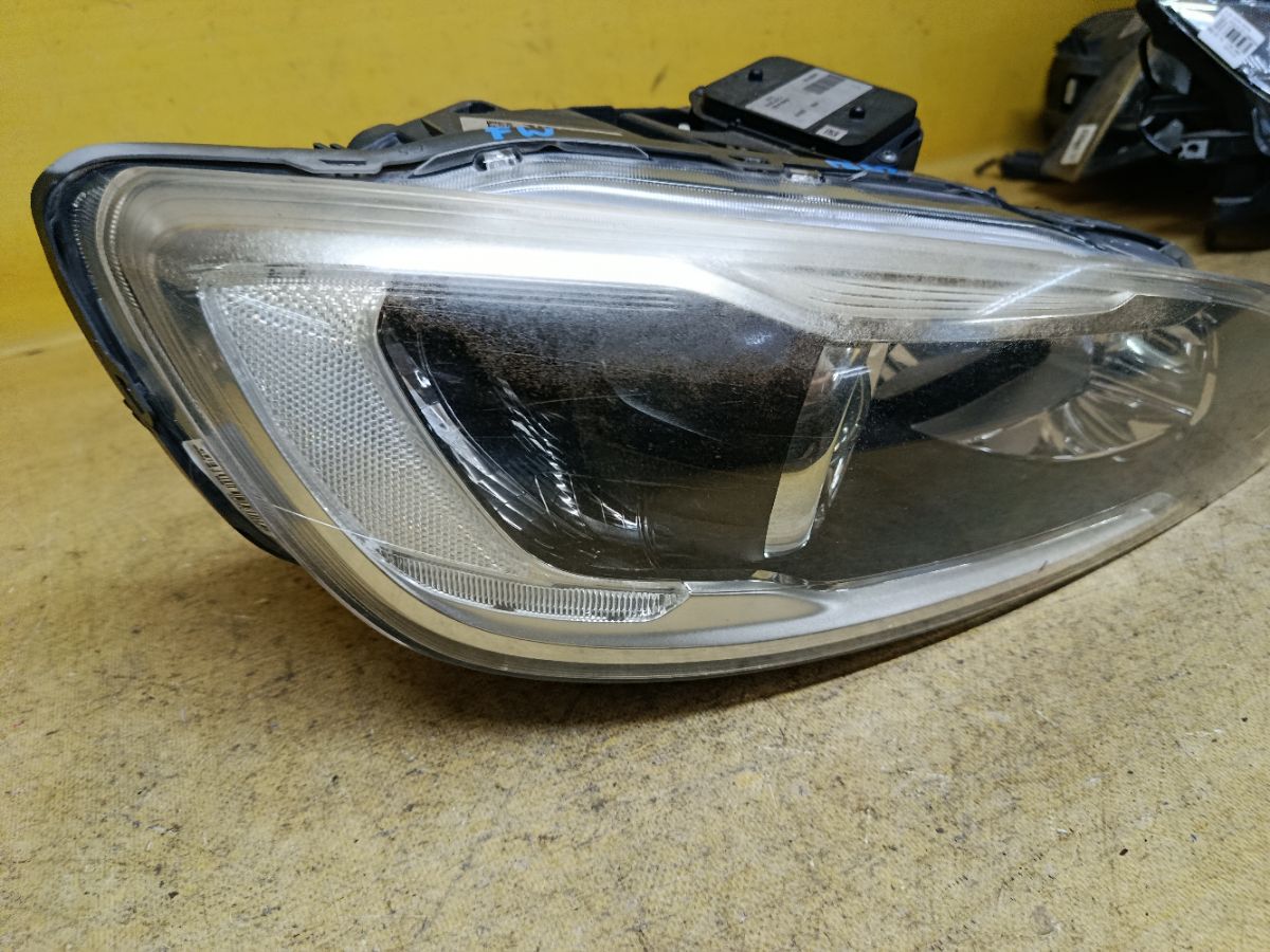 Фара 31420256 на Volvo V60 FW Фото 3