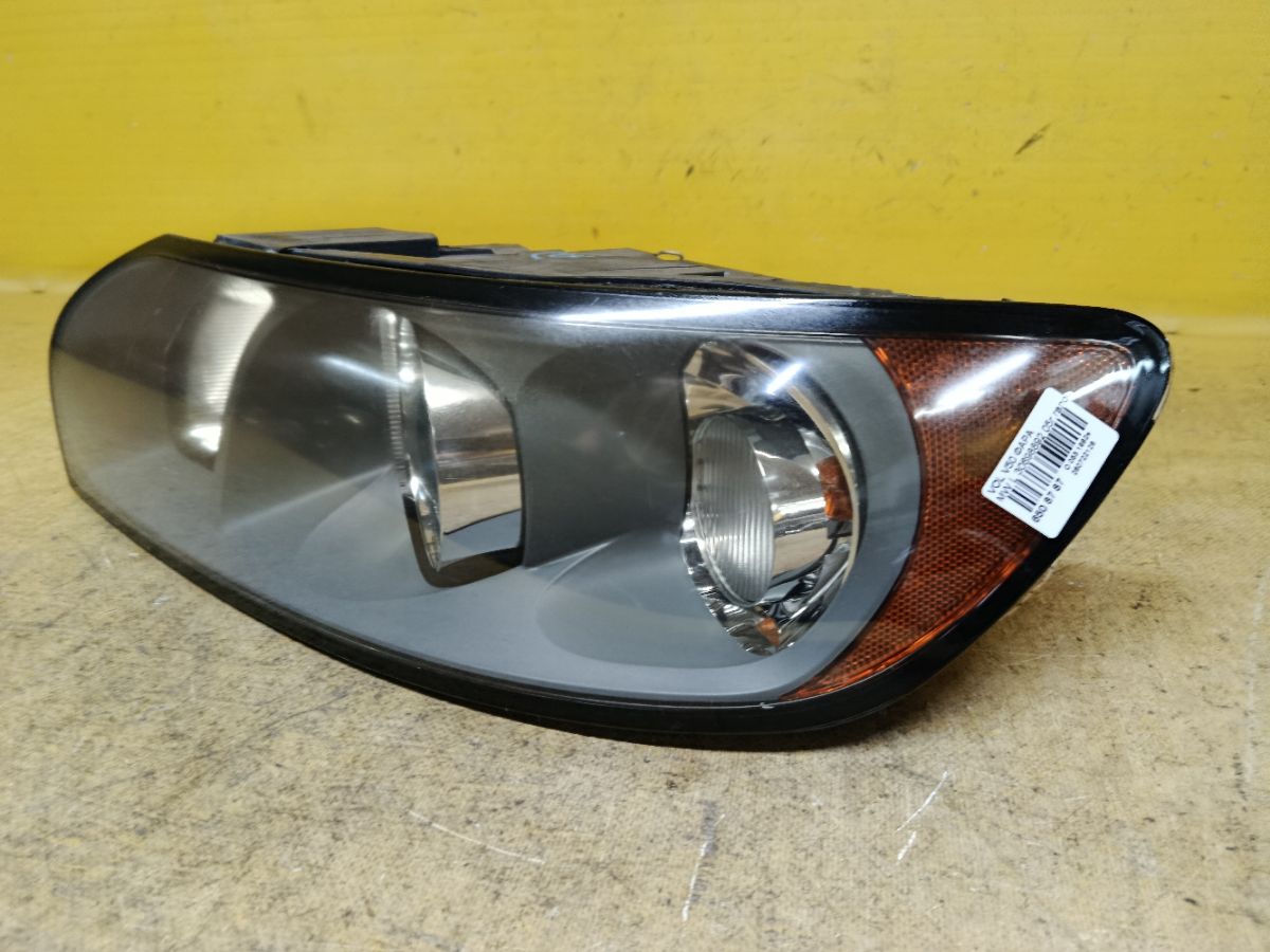 Фара 30698892 на Volvo V50 MW Фото 3