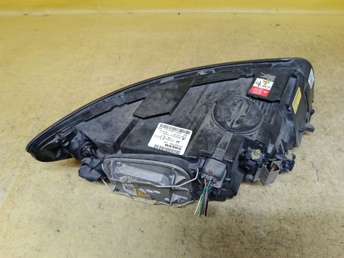 Фара 31265704 на Volvo V50 MW Фото 4