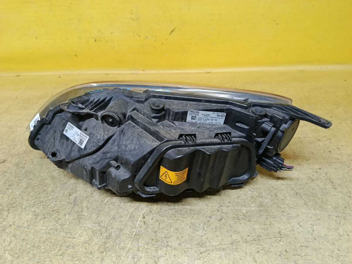 Фара 31283335 на Volvo V40 MV Фото 4