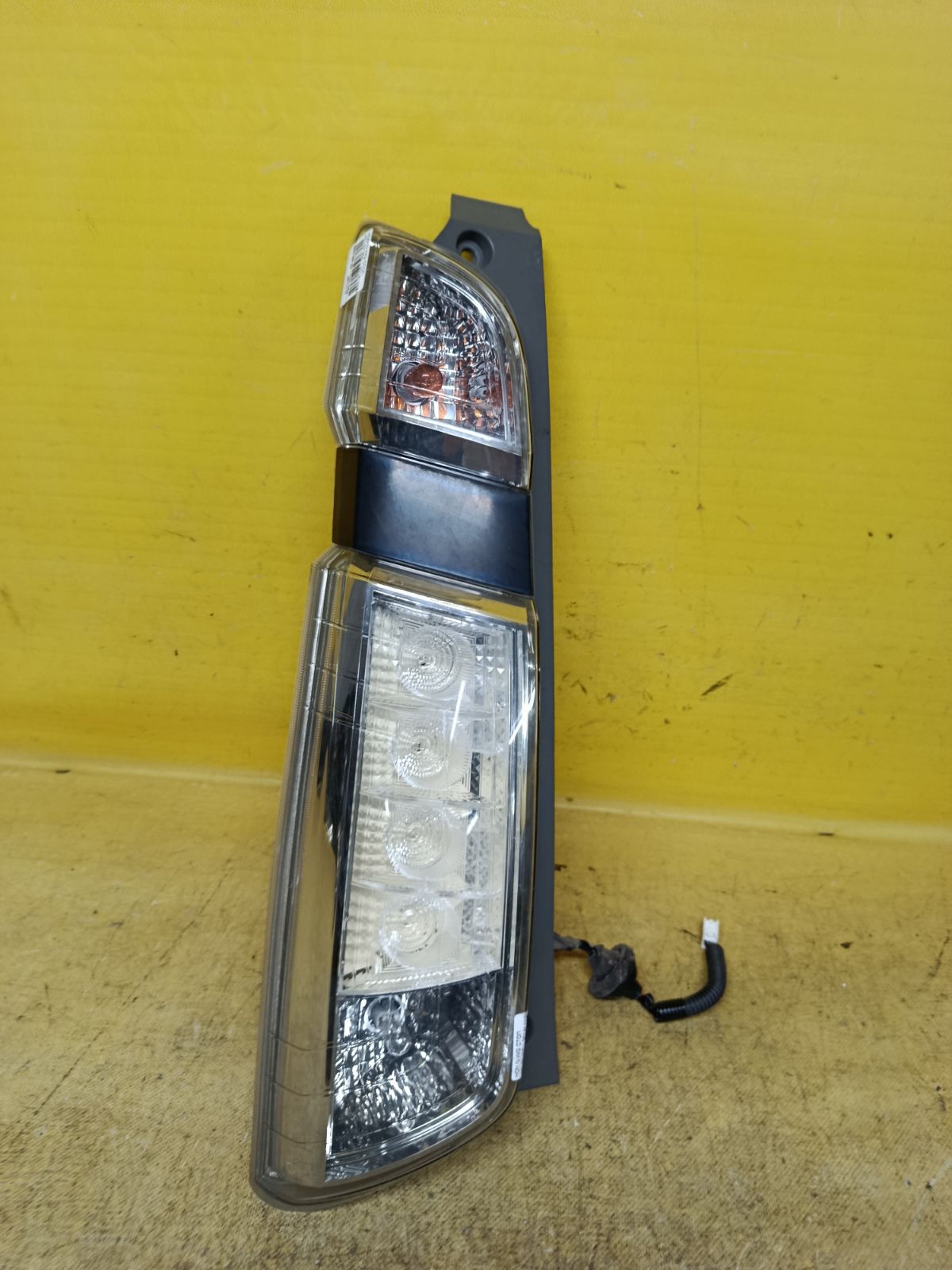 Стоп W1400 W1400 на Honda N-Wgn JH1 Фото 1