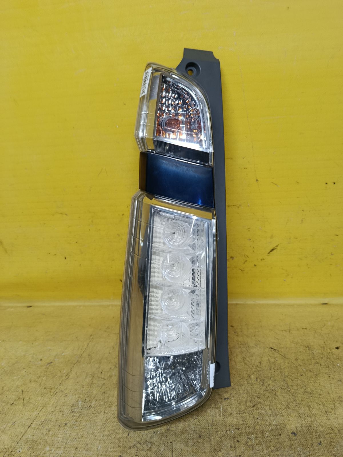 Стоп W1400 W1400 на Honda N-Wgn JH1 Фото 1