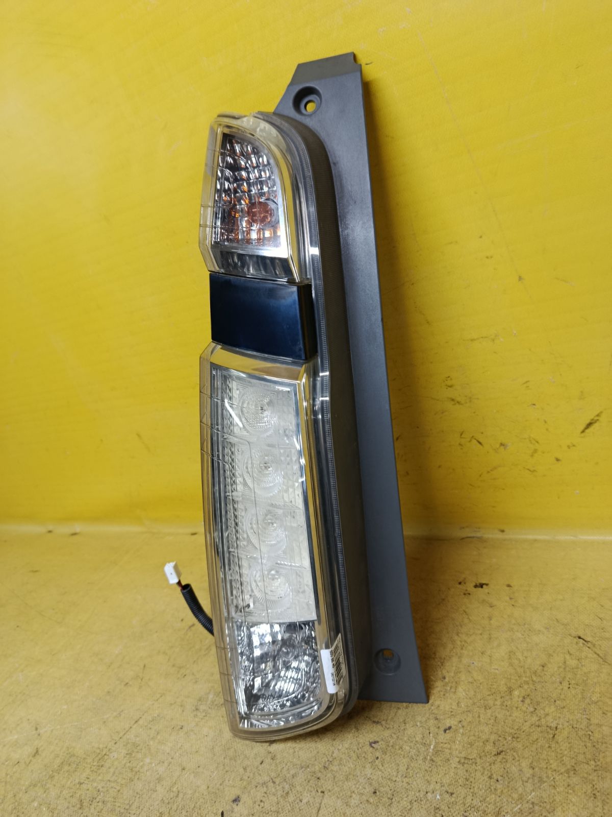 Стоп W1400 W1400 на Honda N-Wgn JH1 Фото 3