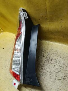 Стоп 47-37 47-37,212-19T8L-LD-AE на Toyota Prius ZVW30 Фото 2